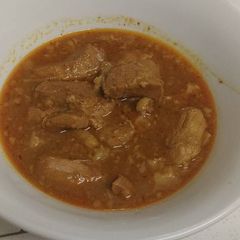 A picture of Gaeng hunglay.