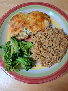 A picture of Jalapeño Popper Baked Chicken.