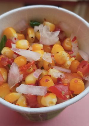 A picture of Corn chaat.