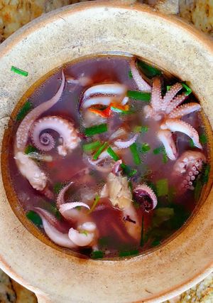 Hình của món Bạch tuộc hấp gừng.