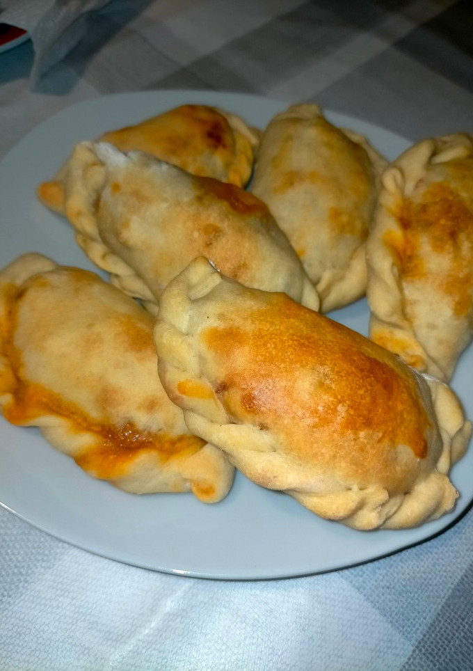 Una foto de Masa para empanadas, fritas o al horno