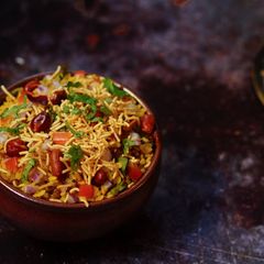 A picture of Indori poha [ steamed poha].