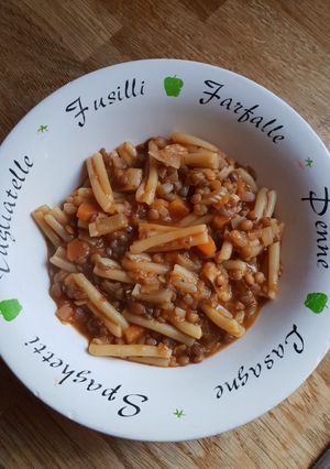 A picture of Pasta and lentils.