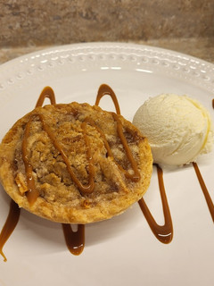 A picture of Mini Apple Crisp.