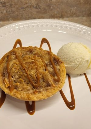 A picture of Mini Apple Crisp.