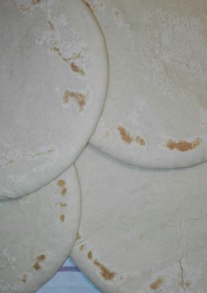 A picture of Pita Bread (Shawarma Bread).