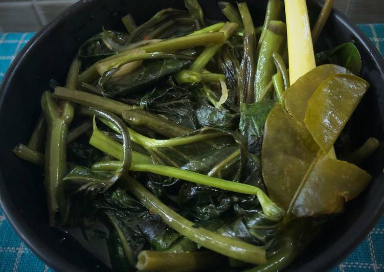 Tumis Kangkung Ala Manado