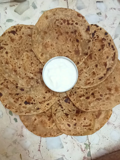 આલુ પરોઠા રેસીપી મુખ્ય ફોટો