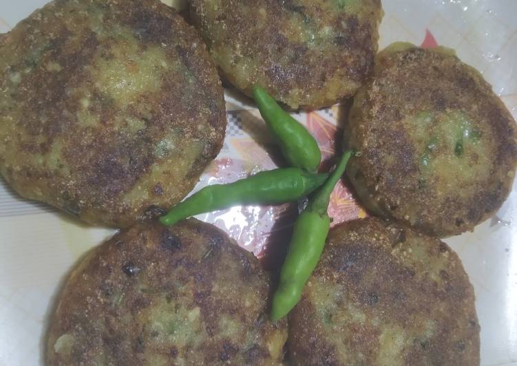 Steps to Prepare Favorite Aaloo tikki