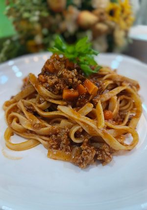 Gambar Fettuccine Sos Tomato Cendawan Ber daging