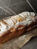 Plumcake alle mele e uvetta
