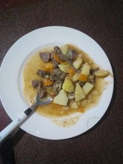 A picture of Beef stew.