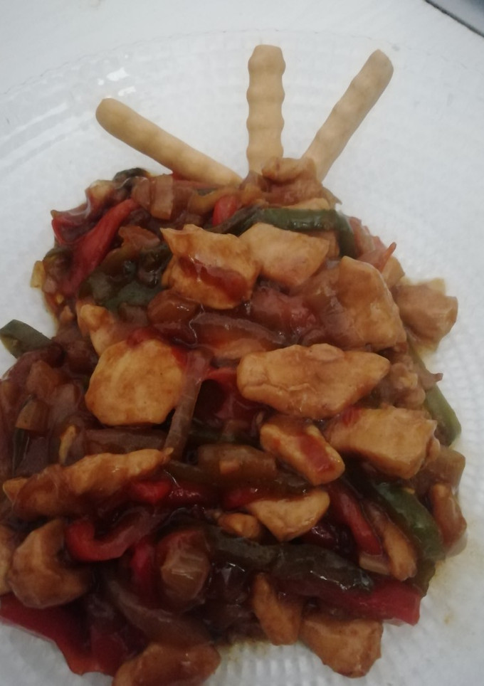Una foto de Wok con pollo