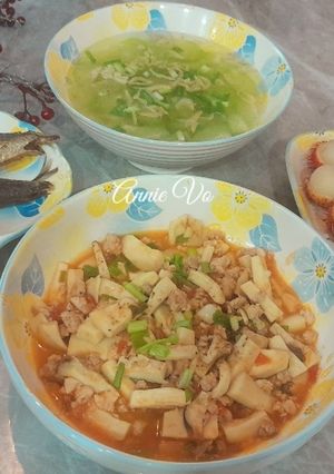 Hình của món Mâm cơm nhà mình.