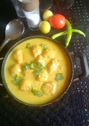 कढ़ी (Kadhi recipe in hindi) रेसिपी मुख्य फोटो