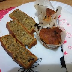 A picture of Orange- banana cake.