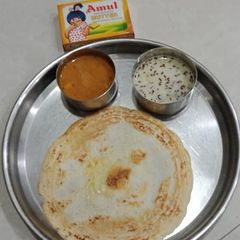 A picture of Benne dosa.