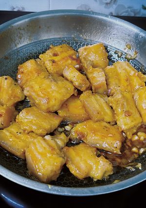 Hình của món Ba chỉ sốt tắc (heo).