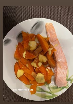 Une photo de Saumon et butternut rôti