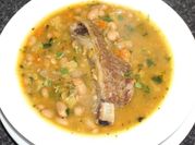 A picture of pork rib soup