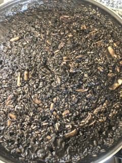 Una foto de Arroz negro