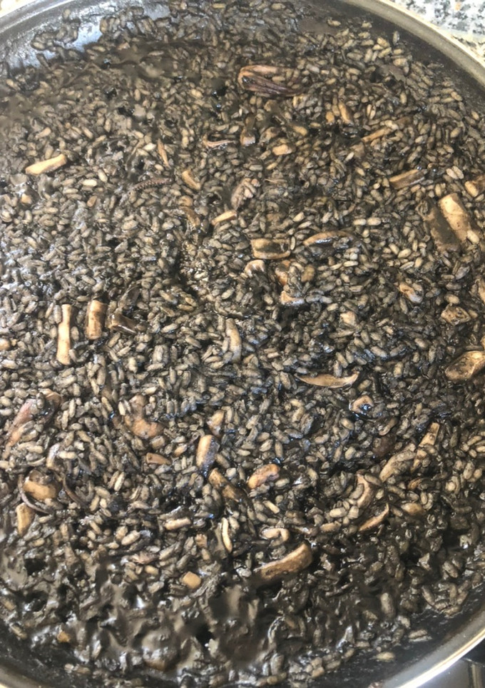 Una foto de Arroz negro