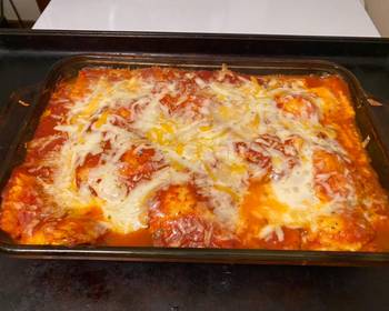 Best Recipe Bake ravioli with salad and cheesy bread Delicious Simple