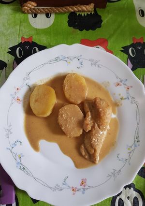 Una foto de Asado de pechuga con salsa de miel y mostaza