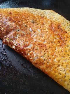 रवा डोसा (rava dosa recipe in Hindi) रेसिपी मुख्य फोटो