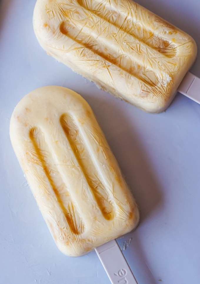 Una foto de Helados de mango y yogur