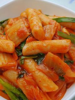 泡菜炒年糕 的食譜成品照片