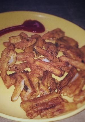 A picture of Potato Fritters.
