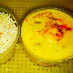 A picture of Kadhi Pakoda punjabi style.
