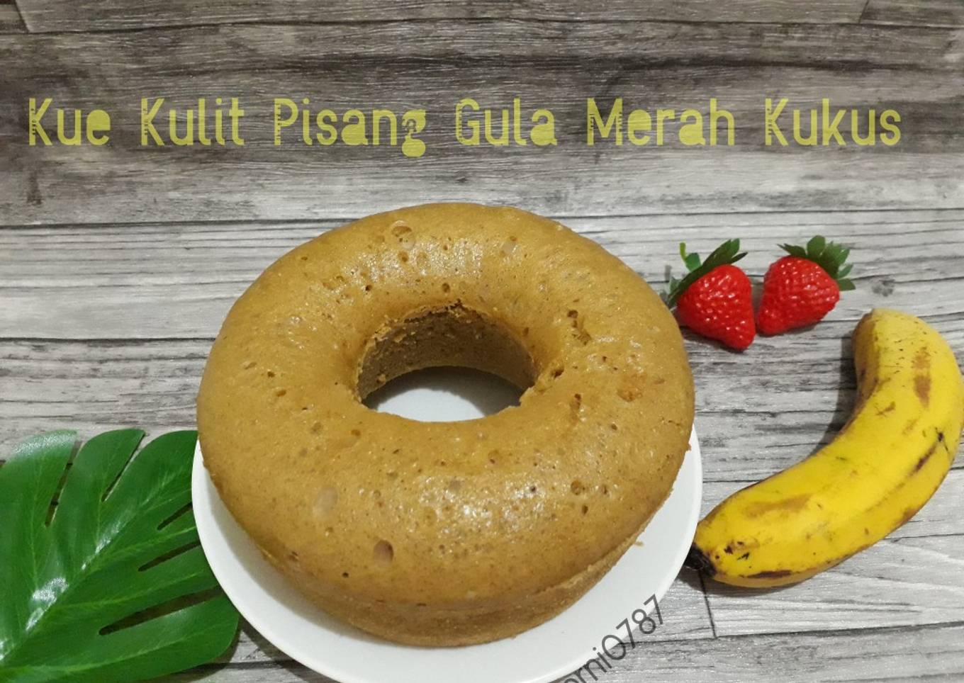 Kue Kulit Pisang Gula Merah Kukus