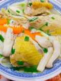 Bánh canh gà và nấm