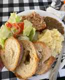 Pastel de Carne, Puré de Papa y Ensalada