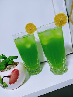 عکسی از دستور شربت نعنا کافی شاپی(موهیتو)💚