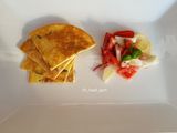 Frittata con insalata estiva