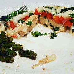 A picture of Caprese Chicken.