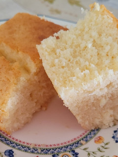 Una foto de Bizcocho de limón con Thermomix muy esponjoso y rápido