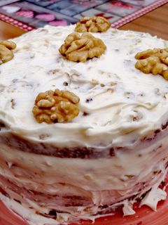 Una foto de Torta de zanahoria (carrot cake) Fácil y rico!!