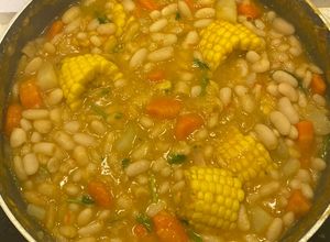 Una foto de Caraotas / Frijoles / Porotos blancos