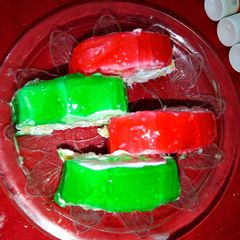 A picture of Swiss Rolls.