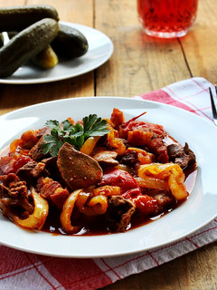 Lecsós csirkemáj recept fotója