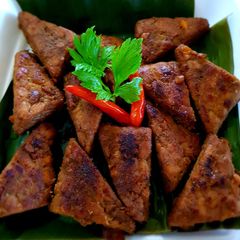 TEMPEH / TEMPE BACEM A picture of TEMPEH / TEMPE BACEM.