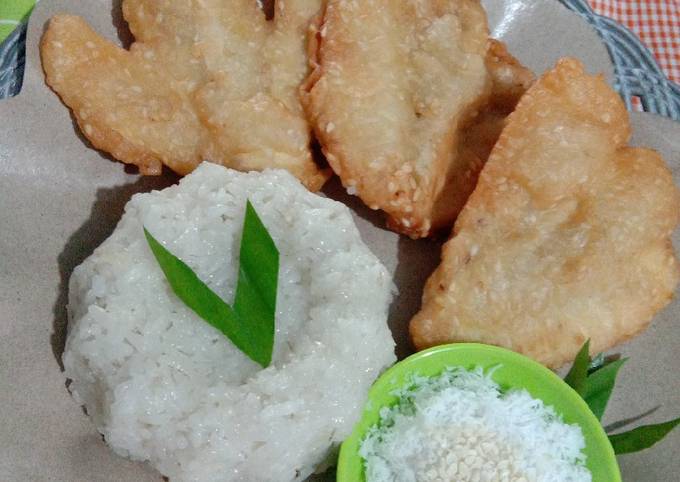 Bagaimana cara buat Ketan + Pisang Goreng dijamin gurih