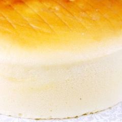 A picture of Japanese Cotton Cheesecake.