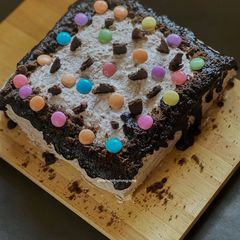 A picture of Bread Oreo Cake.