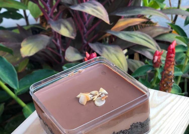 Resep Triple Chocolate Dessert Box yang Bikin Ngiler