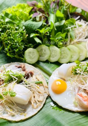 Hình của món Bánh Xèo Thập Cẩm Cô Rose.